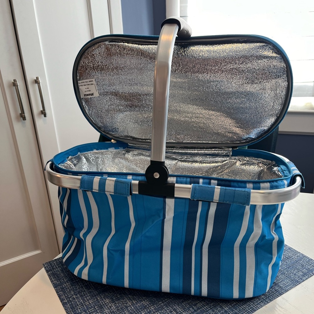 Picnic basket